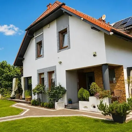 For 3 People, Close To The Sea *
